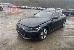 بی ئێم دەبڵیو i4